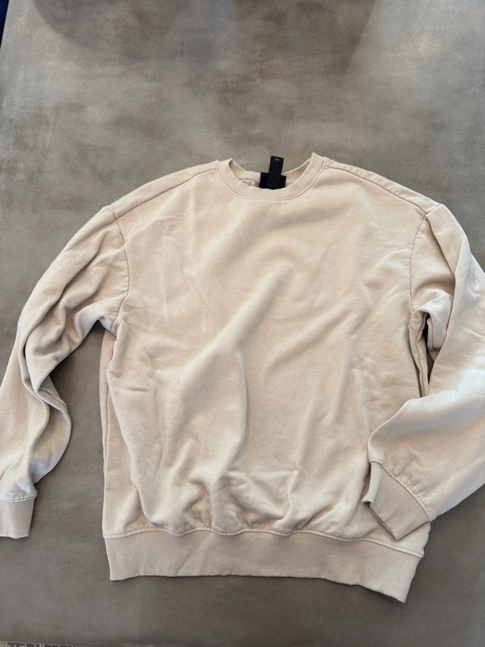 😎 H&M Men's Crewneck Sweatshirt in Light Beige